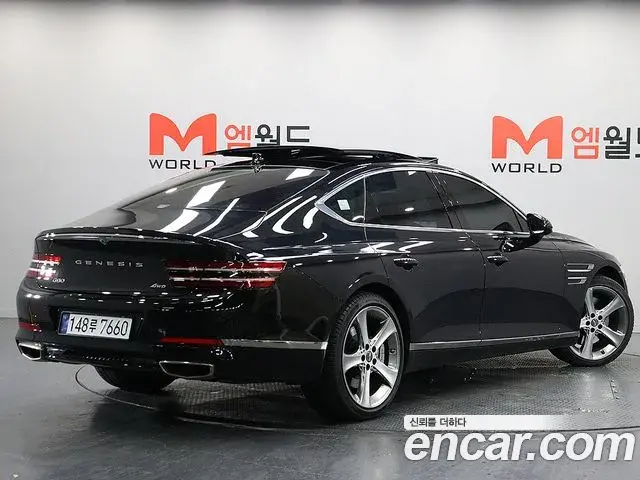 Genesis G80 2023 — ფოტო 18/19