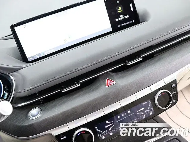 Genesis G80 2023 — ფოტო 19/19
