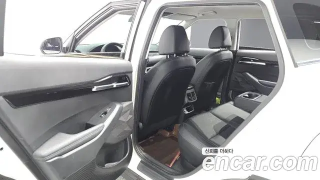 Kia Seltos 2020 — Şəkil 26/32