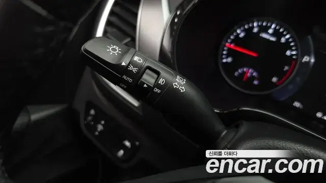 Kia Seltos 2020 — Şəkil 3/32