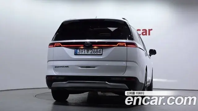 Kia Carnival 2020 — Photo 19/30