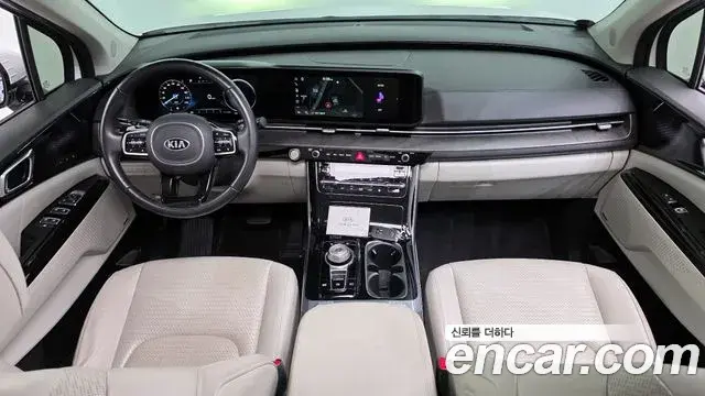 Kia Carnival 2020 — Photo 13/30