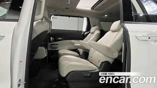 Kia Carnival 2020 — Photo 8/30