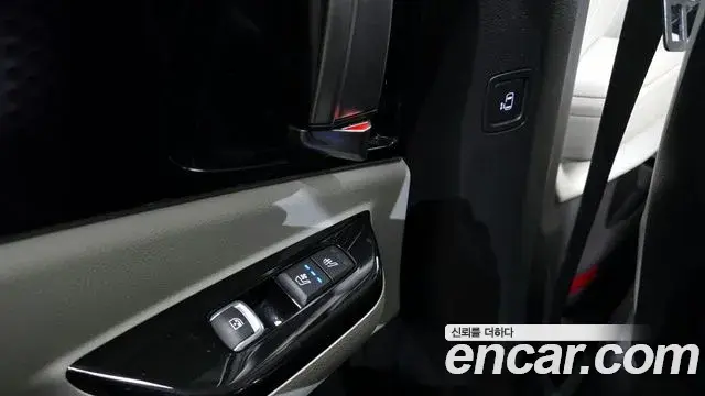 Kia Carnival 2020 — Photo 20/30