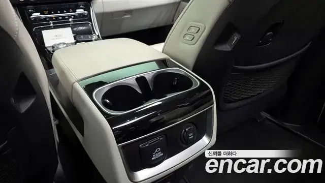 Kia Carnival 2020 — Photo 24/30