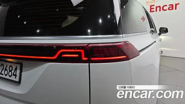 Kia Carnival 2020 — Photo 1/30