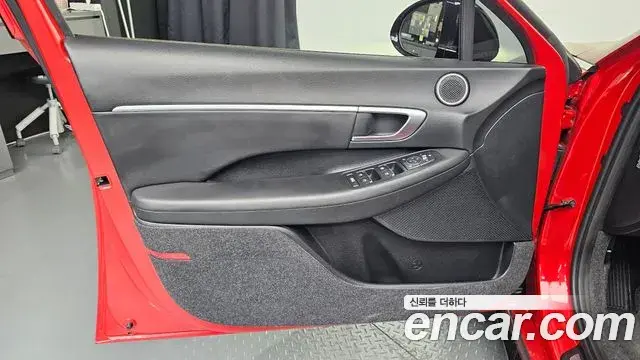 Hyundai Sonata Hybrid 2019 — ფოტო 16/30