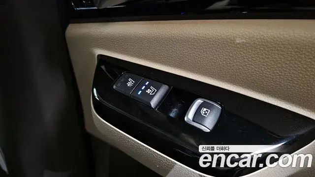 Kia Carnival 2022 — Фото 18/20