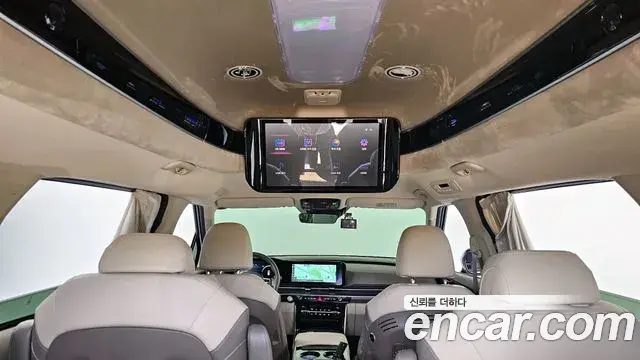 Kia Carnival 2022 — Фото 19/20