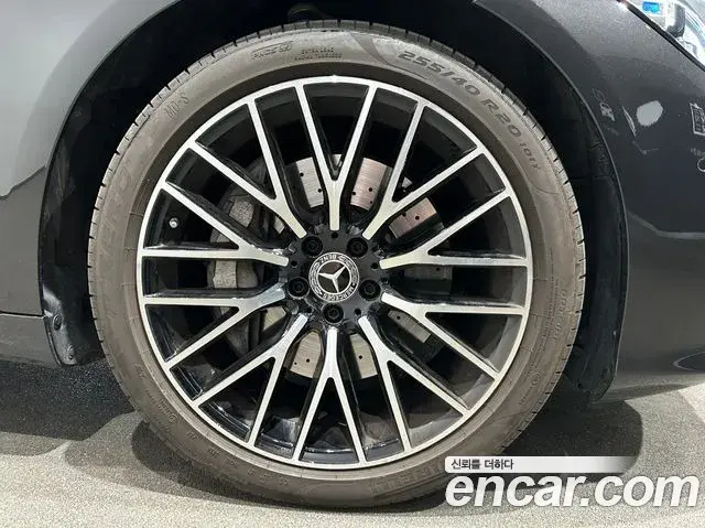 Mercedes-Benz S-Class 2025 — ფოტო 4/20