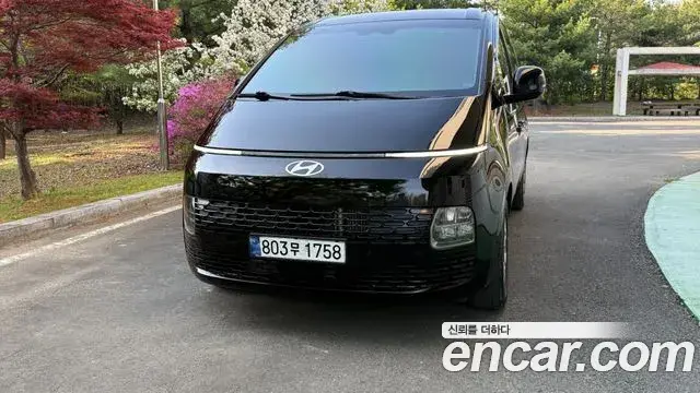 Hyundai Staria 2024 — ფოტო 4/20
