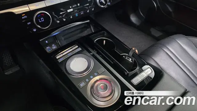 Genesis G80 2020 — Şəkil 15/32