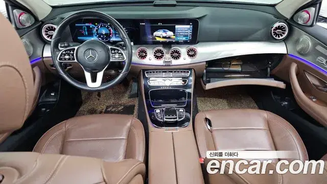 Mercedes-Benz E-Class 2018 — ფოტო 7/30