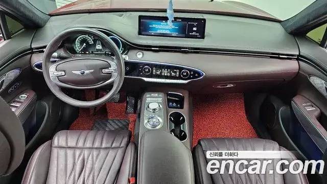 Genesis GV70 2021 — ფოტო 14/31
