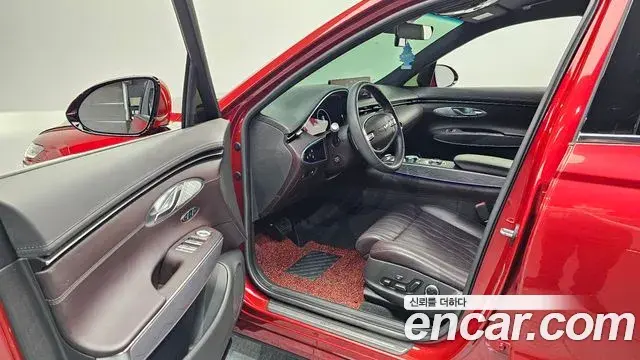 Genesis GV70 2021 — ფოტო 26/31