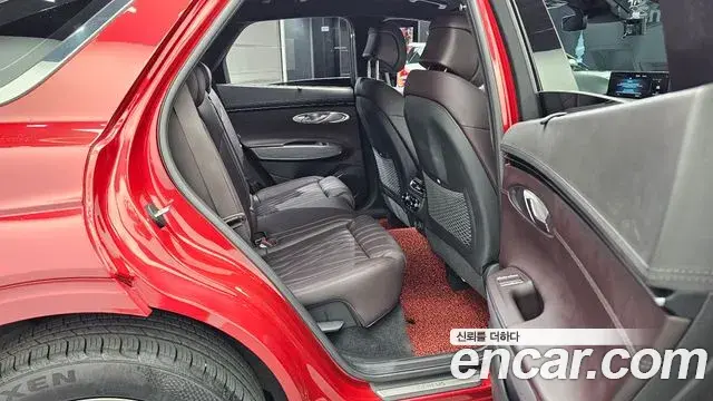 Genesis GV70 2021 — ფოტო 4/31