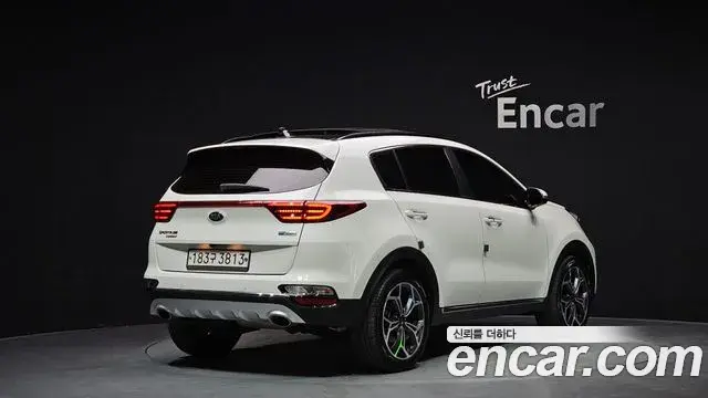 Kia Sportage The Bold 2020 — Фото 2/20