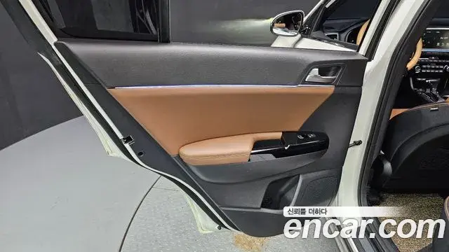 Kia Sportage The Bold 2020 — ფოტო 29/30