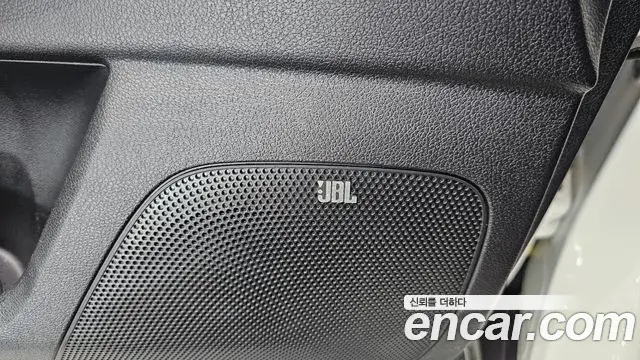 Kia Sportage The Bold 2020 — ფოტო 8/30