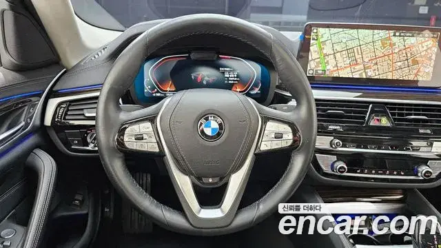 BMW 5 Series 2023 — Фото 13/20