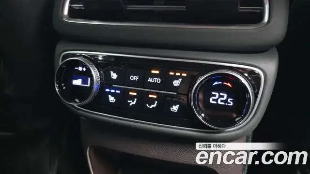 Genesis GV80 2022 — ფოტო 27/40