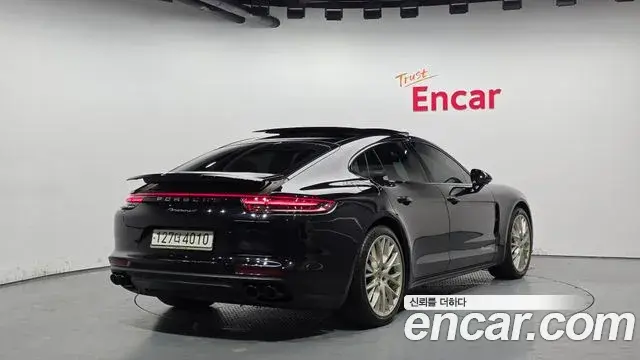 Porsche Panamera 2020 — Şəkil 3/20