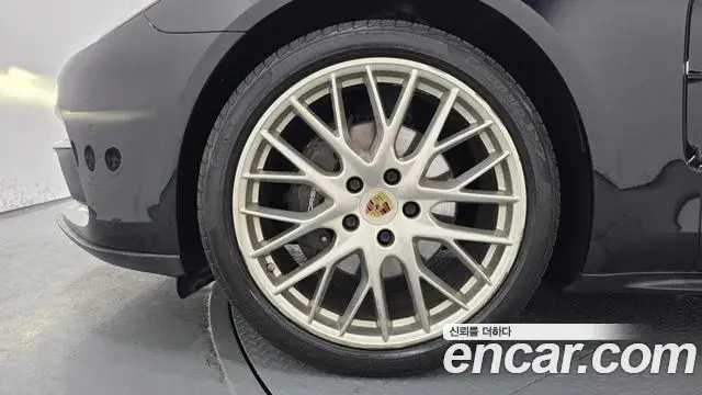 Porsche Panamera 2020 — Şəkil 6/20