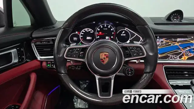 Porsche Panamera 2020 — Şəkil 7/20