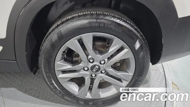 Kia Seltos 2019 — Şəkil 30/30