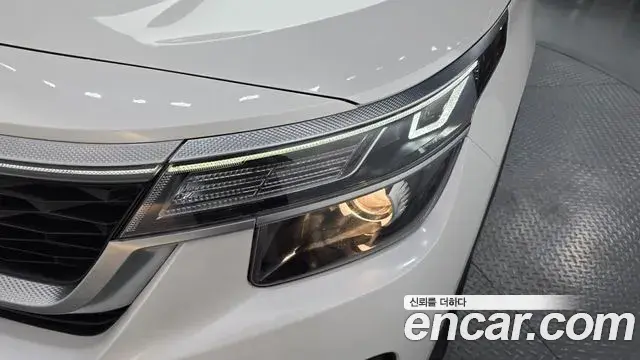 Kia Seltos 2019 — Şəkil 19/30