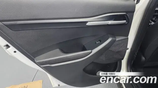 Kia Seltos 2019 — Şəkil 14/30