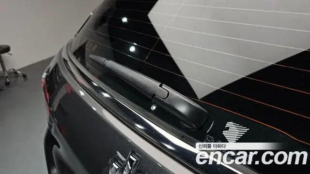 Jeep Compass 2021 — ფოტო 9/32