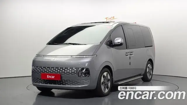 Hyundai Staria 2025 — Şəkil 29/30