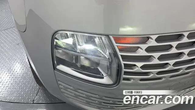Hyundai Staria 2025 — Şəkil 8/30