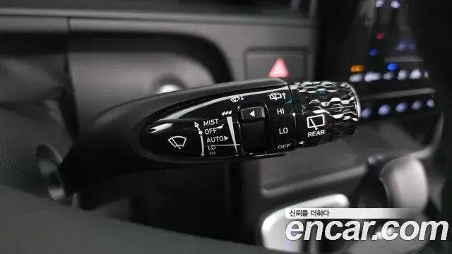 Hyundai Staria 2025 — Şəkil 20/30