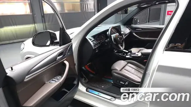 BMW X3 2022 — ფოტო 1/30