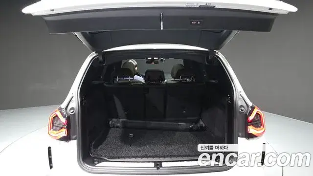 BMW X3 2022 — ფოტო 25/30