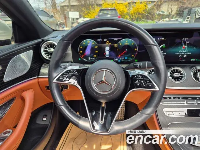 Mercedes-Benz CLS-Class 2022 — Photo 6/20