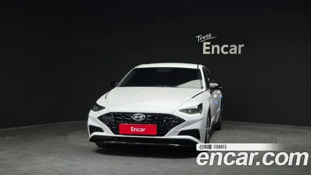 Hyundai Sonata 2021 — Фото 3/20