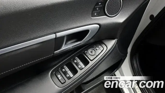 Hyundai Sonata 2021 — Фото 13/20