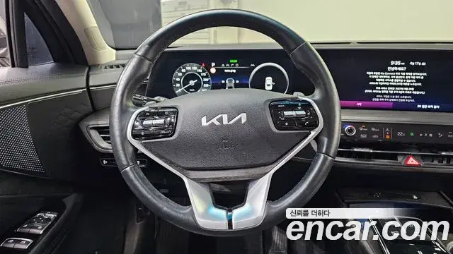 Kia K8 2022 — Photo 1/33