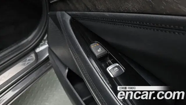 Kia K8 2022 — Photo 31/33