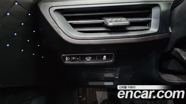 Kia K8 2022 — Photo 24/33