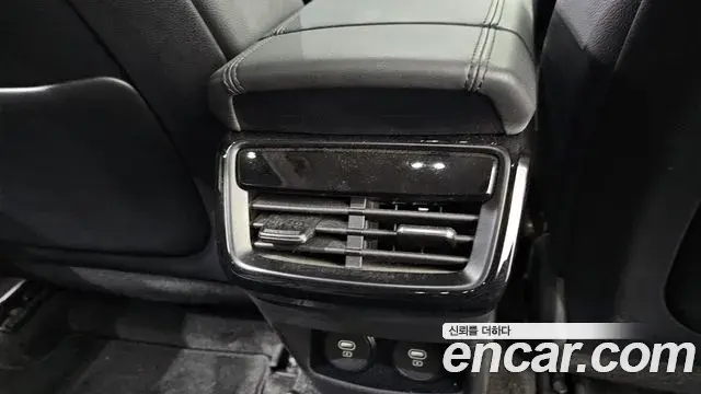 Kia K8 2022 — Photo 3/33