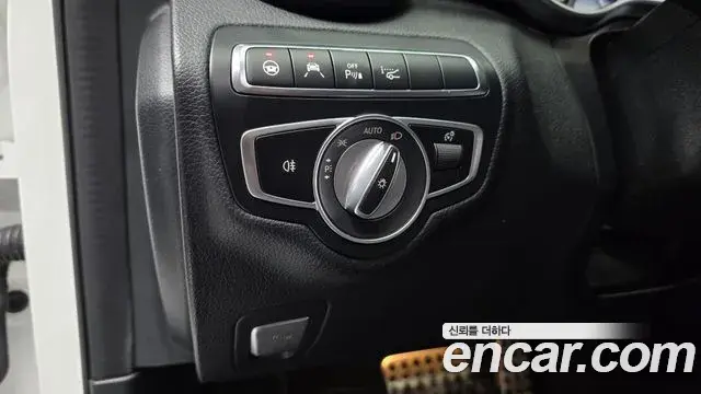 Mercedes-Benz C-Class 2018 — Фото 14/20