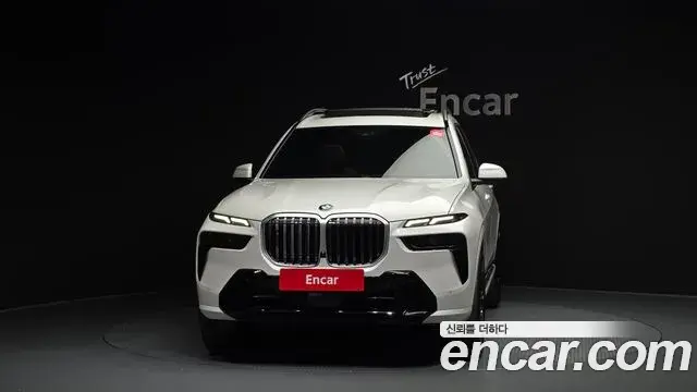 BMW X7 2024 — ფოტო 24/34