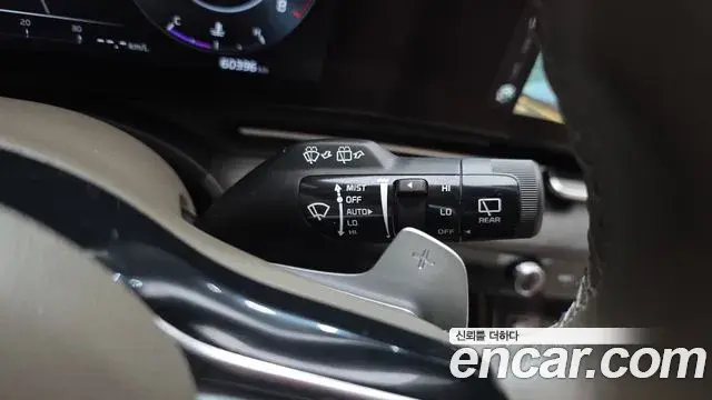 Kia Carnival 2022 — Фото 16/20