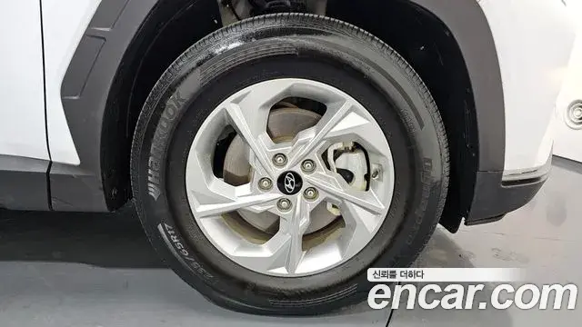 Hyundai Tucson Hybrid 2022 — Photo 24/31