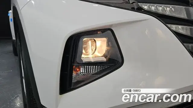 Hyundai Tucson Hybrid 2022 — Photo 12/31