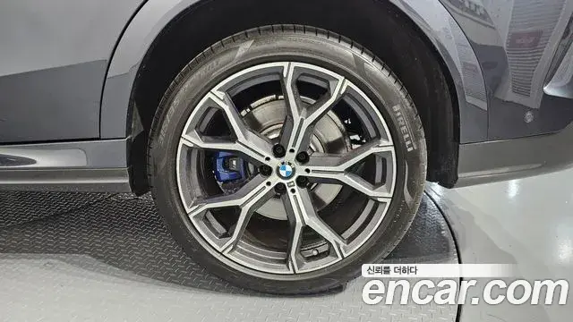 BMW X6 2020 — Şəkil 22/33